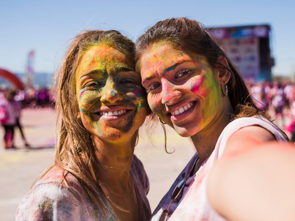 unique experiences holi hyderabad 2026